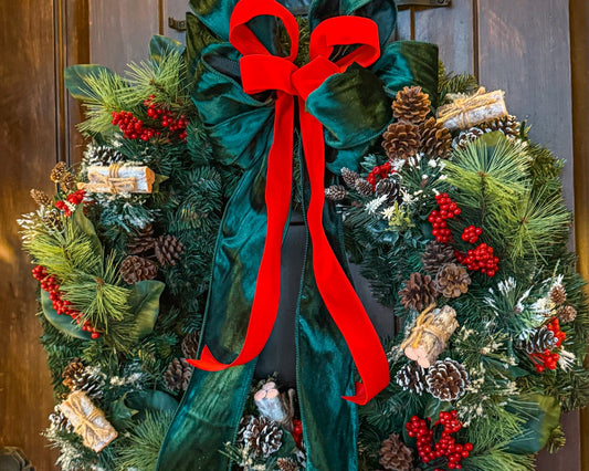 How to Hire a Professional Christmas Decorator in Tyler, TX | Residential & Commercial Holiday Decorating
